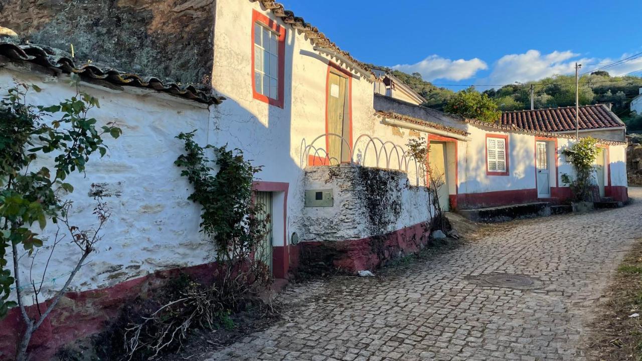 My Grandmas A Casa Das Avos Vale de Figueira Buitenkant foto